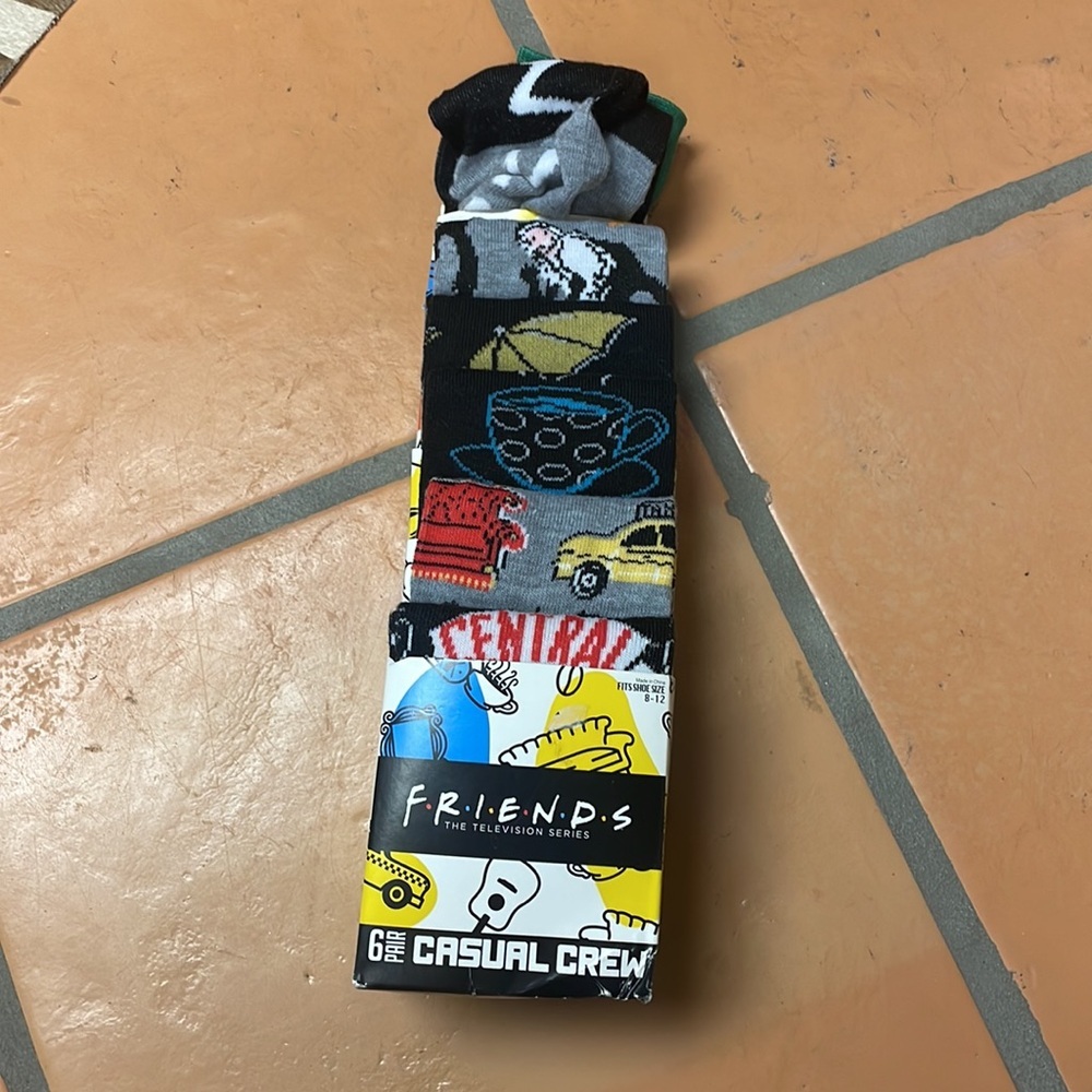 Colorful FRIENDS Print‎ Socks Set